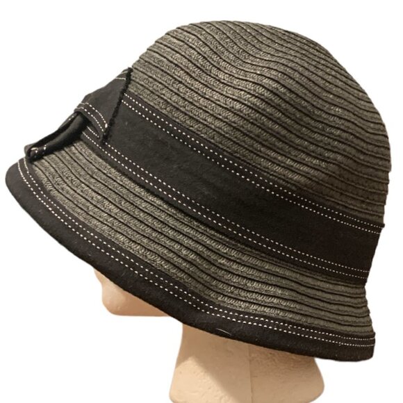 Women's Cloche Hat with Bow Black Paper Woven Foldable Packable 119E - Picture 5 of 10